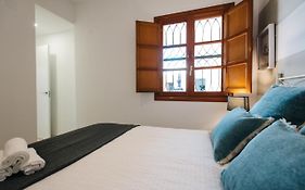Encarnacion Suite Apartment